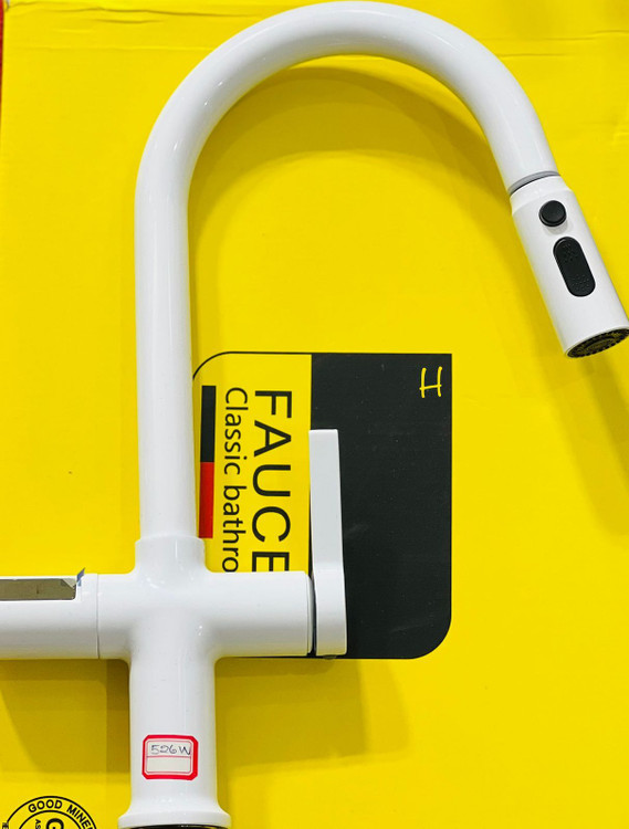 طراحی ارگونومیک بدنه شیر ظرفشویی HuaDiao