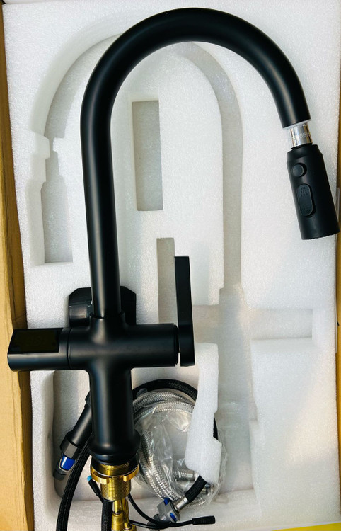 نمای نزدیک از نمایشگر دمای دیجیتال شیر HuaDiao