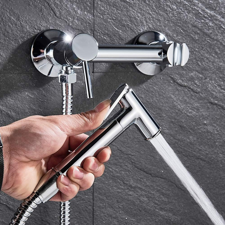 نمای عملکرد شیر توالت و نازل