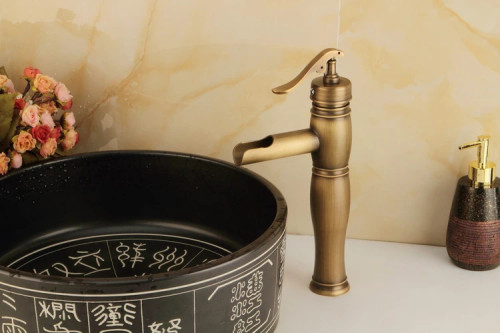 شیر روشویی پایه بلند بامبو لوکس با طراحی مدرن و با کیفیت مقاوم برند هوادیائو